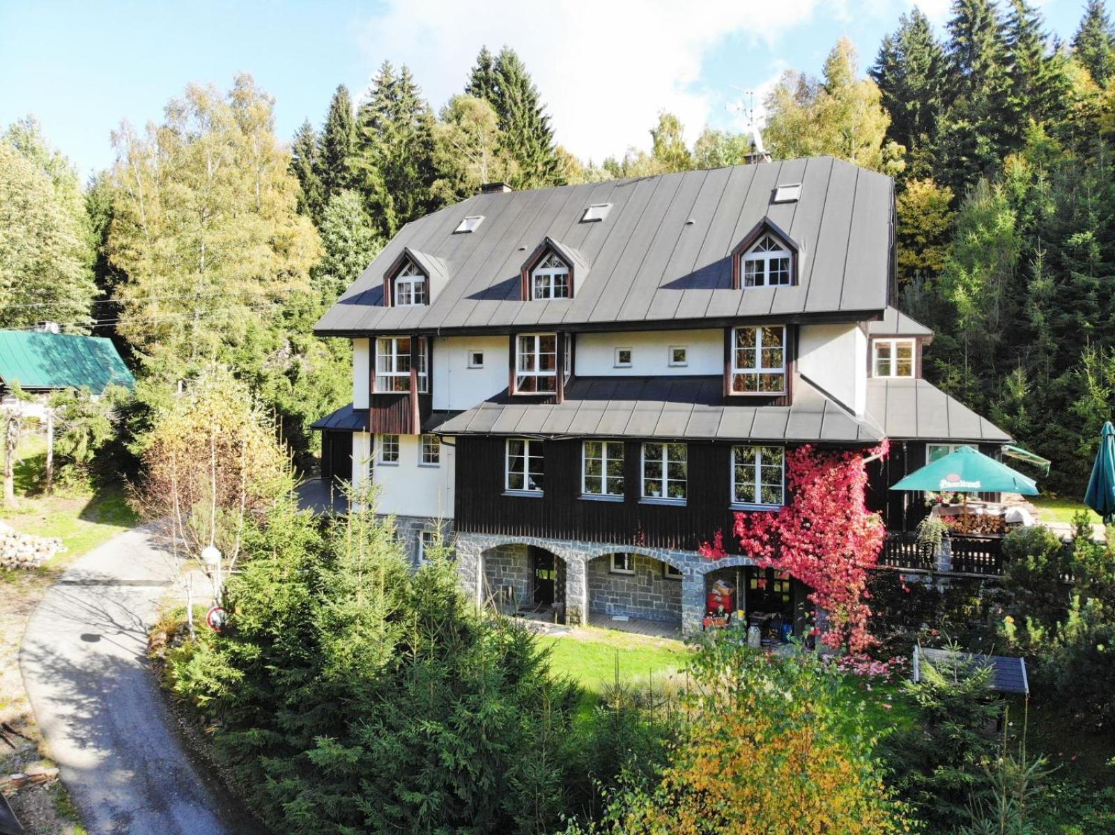 Hotel Konsel Říčky المظهر الخارجي الصورة
