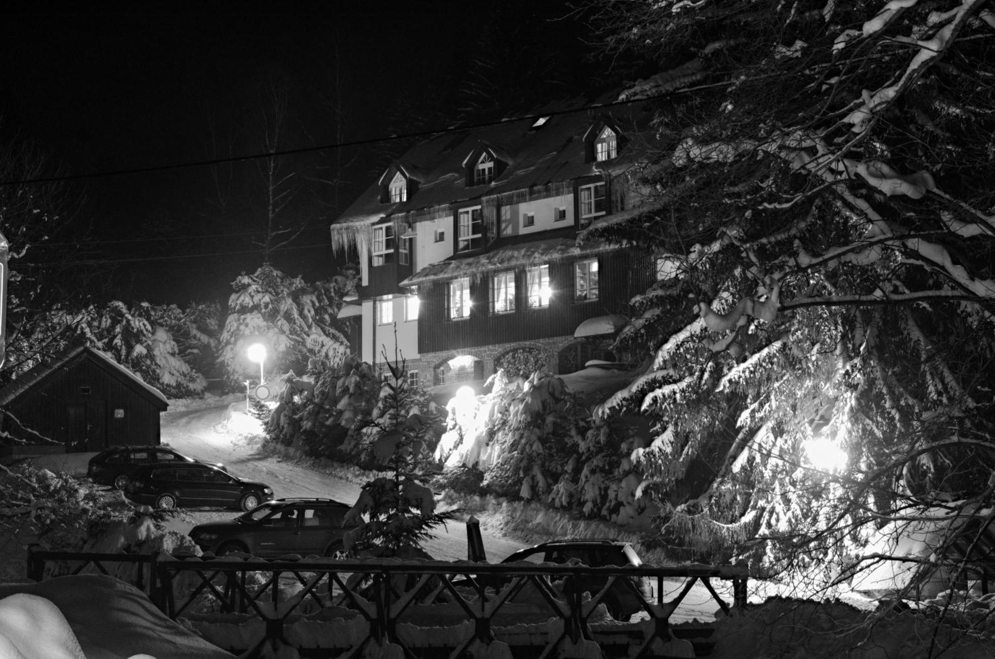 Hotel Konsel Říčky المظهر الخارجي الصورة